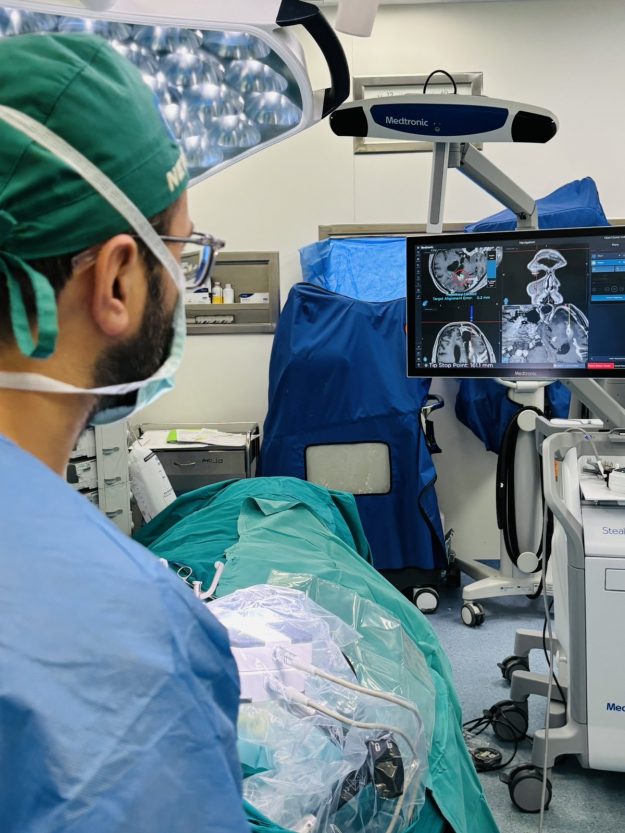 IMG_9468 Σταυρινού Παντελής Νευροχειρουργός